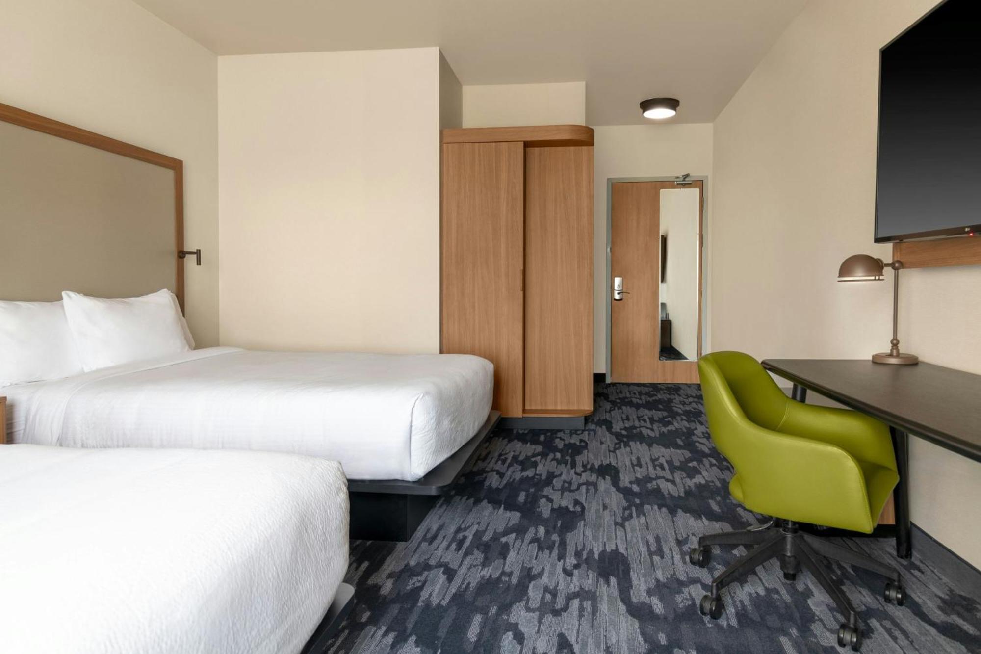 Fairfield By Marriott Inn & Suites Kansas City At The Legends Buitenkant foto