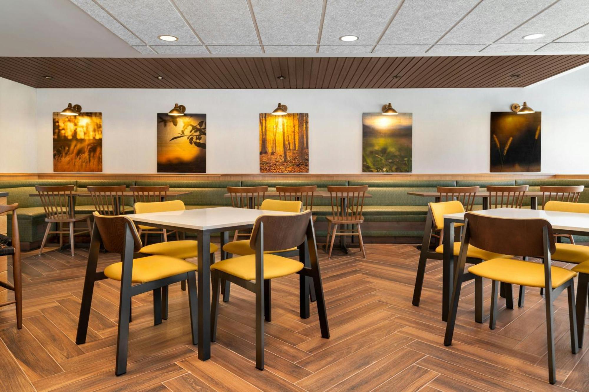 Fairfield By Marriott Inn & Suites Kansas City At The Legends Buitenkant foto