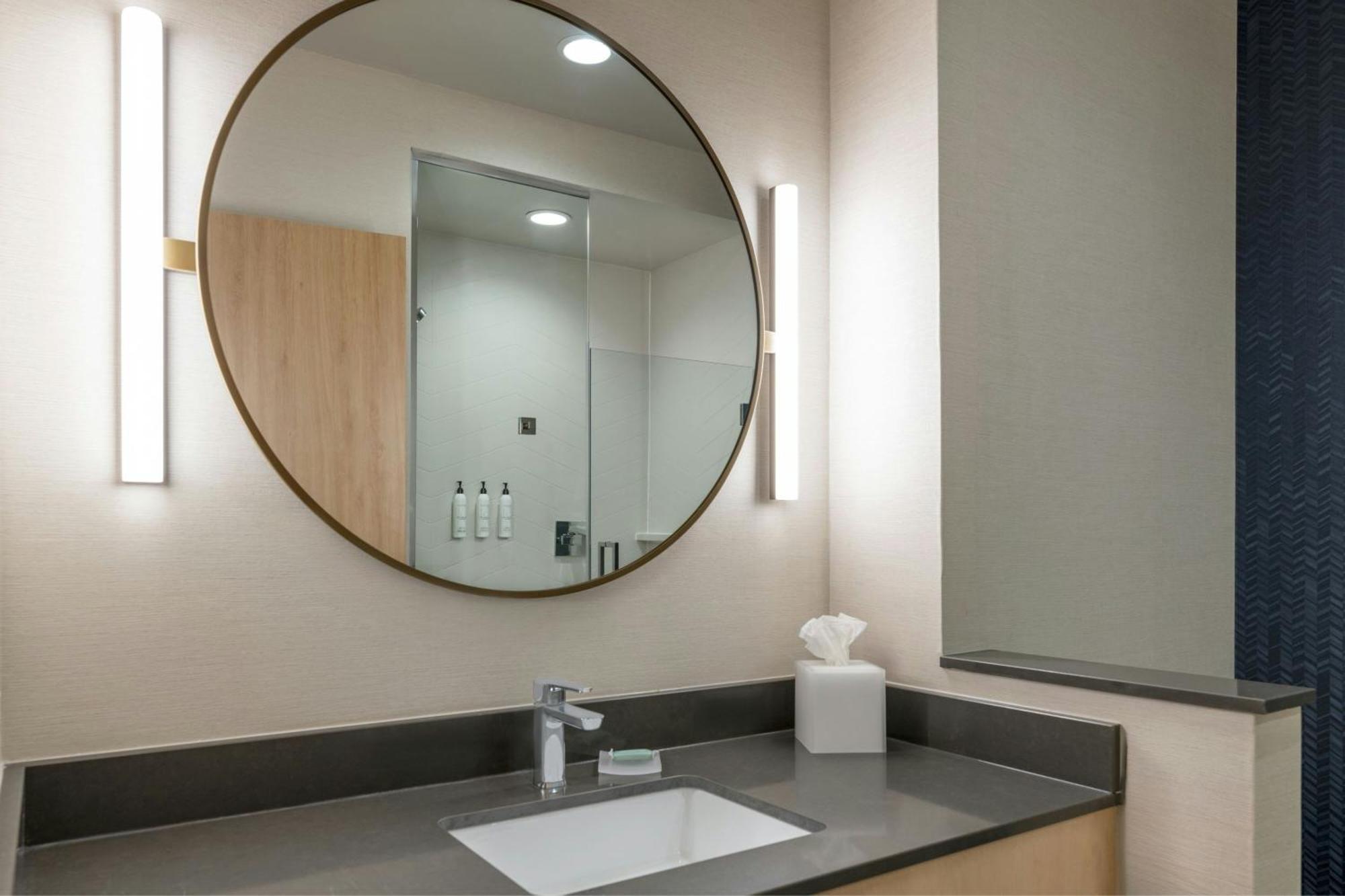 Fairfield By Marriott Inn & Suites Kansas City At The Legends Buitenkant foto
