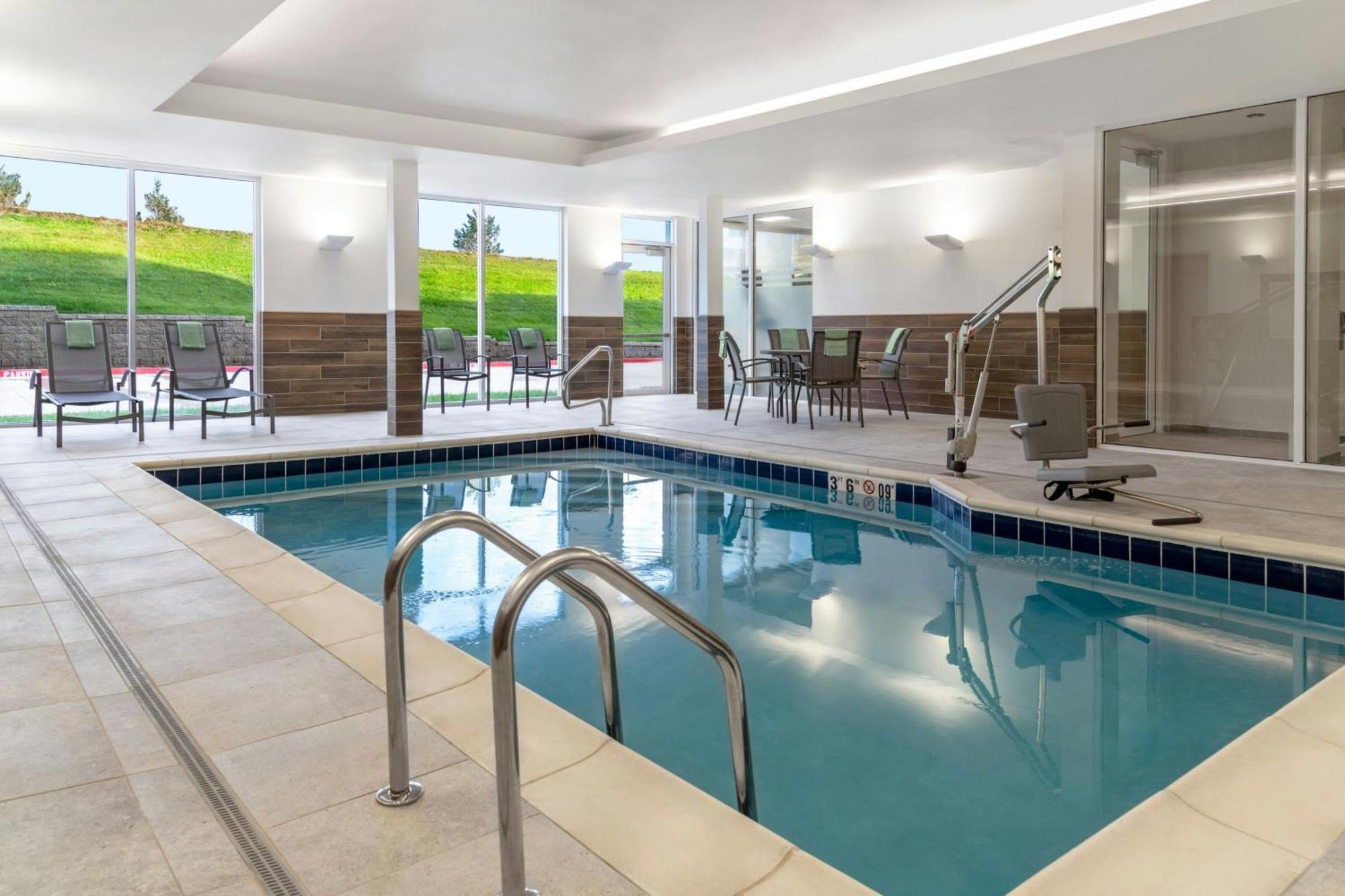 Fairfield By Marriott Inn & Suites Kansas City At The Legends Buitenkant foto